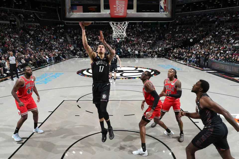 开云下载网址-波特26+7准绝杀!篮网拒20分逆转险胜公牛 武切维奇丢绝平三分